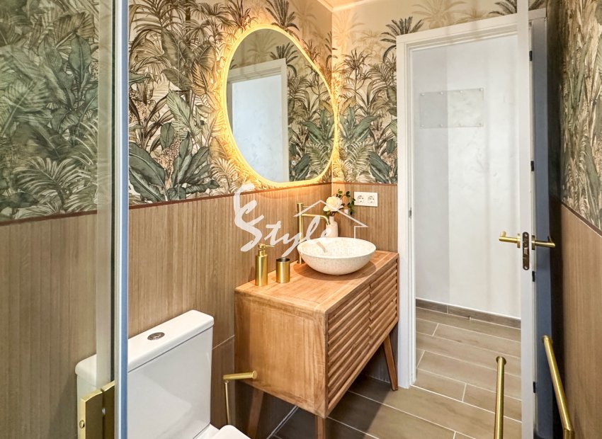 Resale - Apartament  - Torrevieja - Center