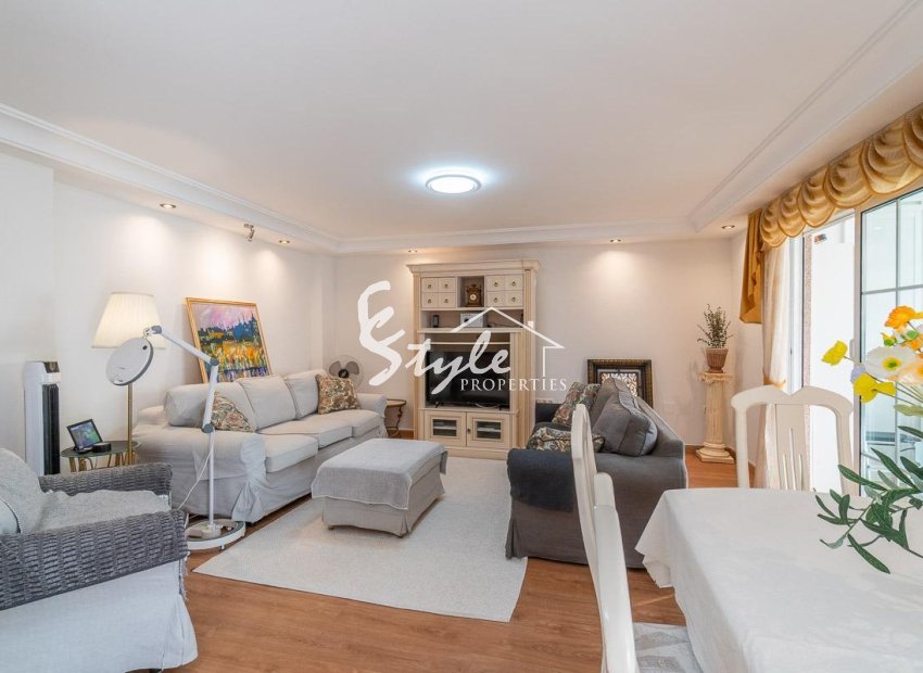 Resale - Apartament  - Torrevieja - Center