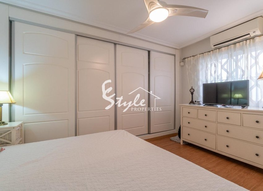 Resale - Apartament  - Torrevieja - Center