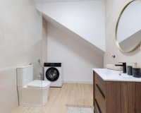 Resale - Apartament  - Torrevieja - Centro - Muelle Pesquero