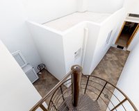 Resale - Apartament  - Torrevieja - Centro - Muelle Pesquero