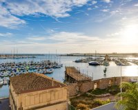 Resale - Apartament  - Torrevieja - Centro - Muelle Pesquero