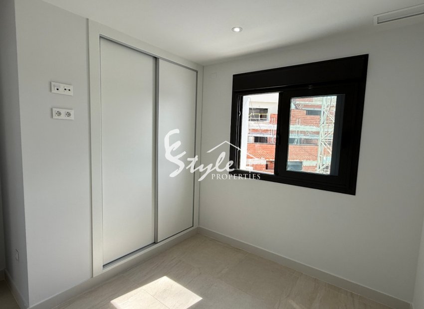 Resale - Apartament  - Torrevieja - Costa Blanca Sur