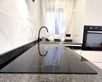 Resale - Apartament  - Torrevieja - Costa Blanca Sur