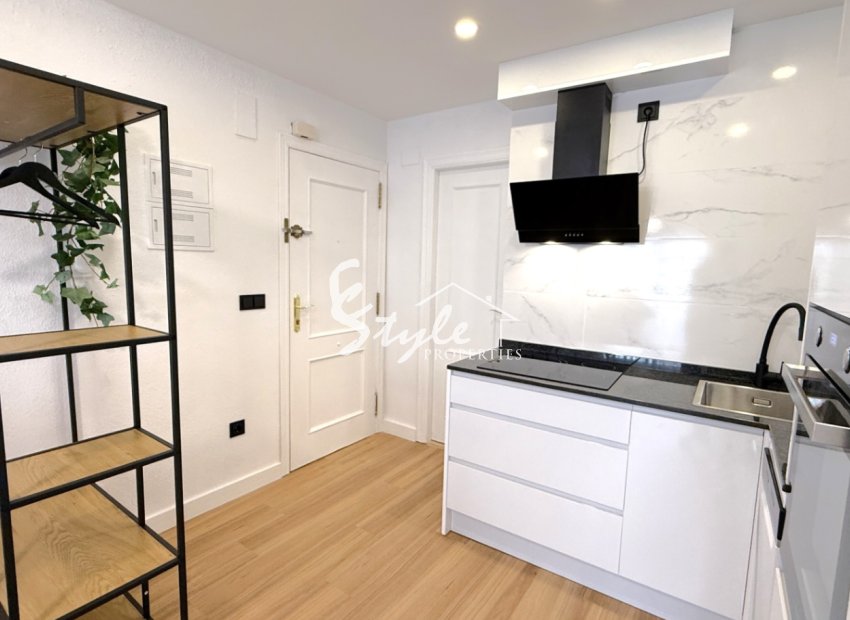 Resale - Apartament  - Torrevieja - Costa Blanca Sur