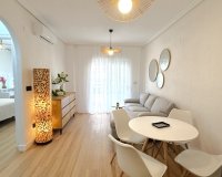 Resale - Apartament  - Torrevieja - Costa Blanca Sur
