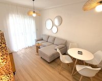 Resale - Apartament  - Torrevieja - Costa Blanca Sur
