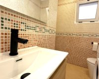 Resale - Apartament  - Torrevieja - Costa Blanca Sur