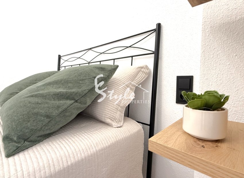 Resale - Apartament  - Torrevieja - Costa Blanca Sur