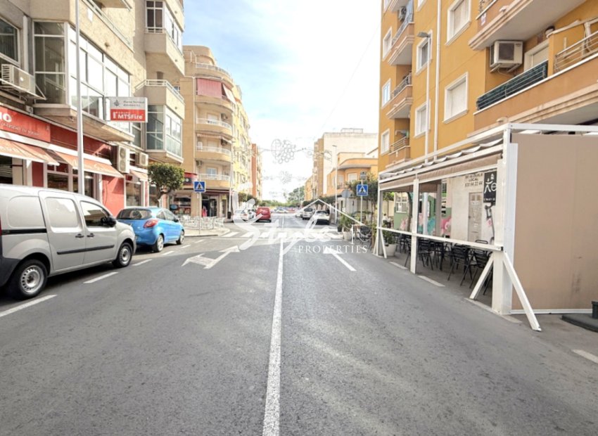 Resale - Apartament  - Torrevieja - Costa Blanca Sur