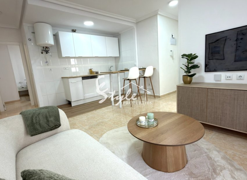 Resale - Apartament  - Torrevieja - Curva del Palangre