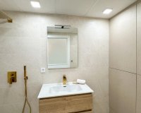 Resale - Apartament  - Torrevieja - El Acequión - Los Náufragos
