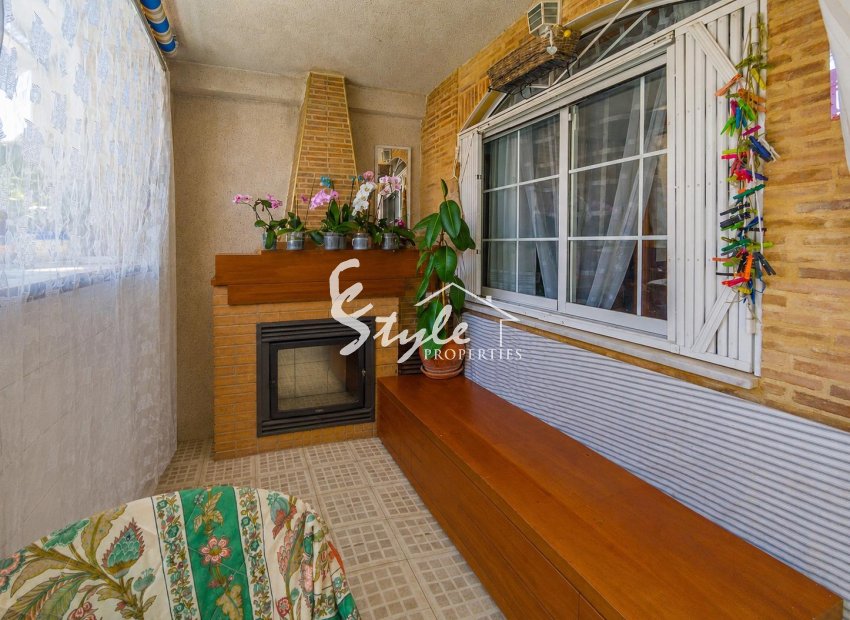Resale - Apartament  - Torrevieja - El limonar
