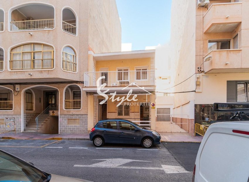 Resale - Apartament  - Torrevieja - Habaneras