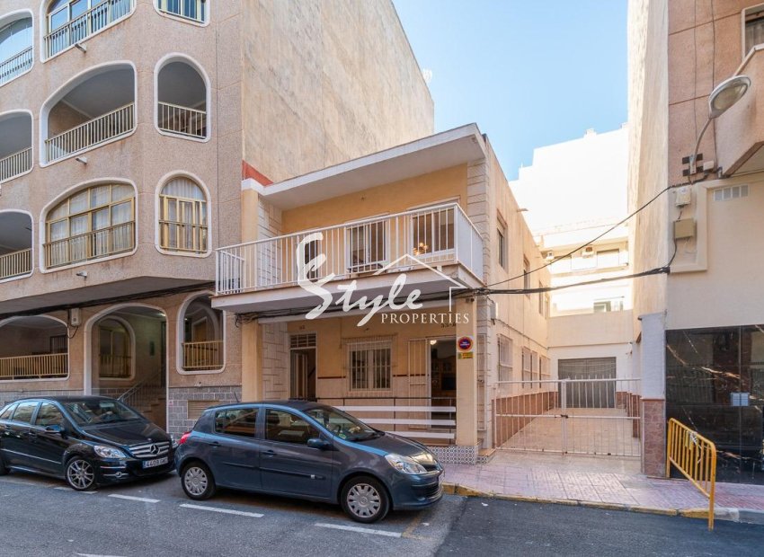 Resale - Apartament  - Torrevieja - Habaneras