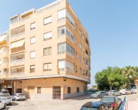 Resale - Apartament  - Torrevieja - La Mata pueblo