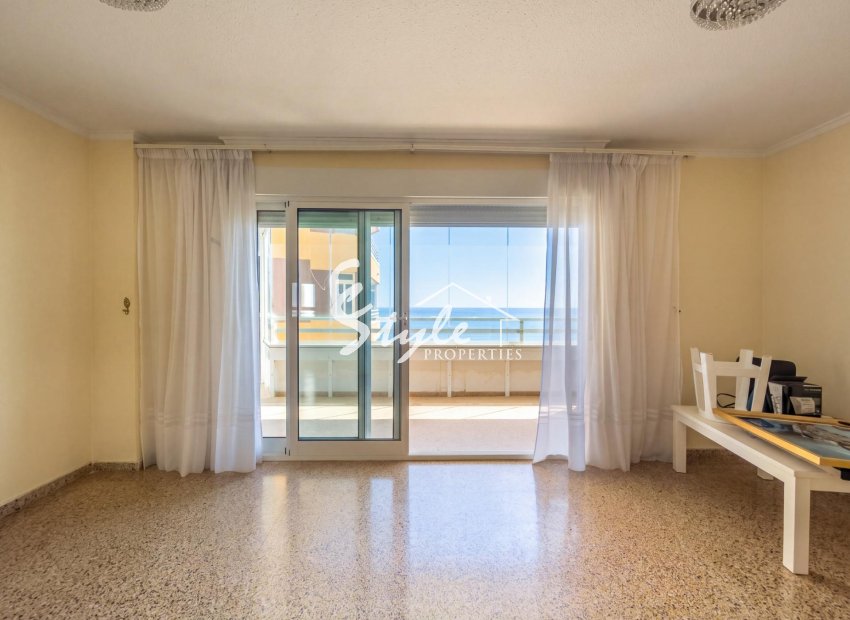 Resale - Apartament  - Torrevieja - La Mata pueblo