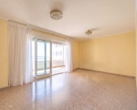 Resale - Apartament  - Torrevieja - La Mata pueblo