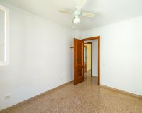 Resale - Apartament  - Torrevieja - La Mata pueblo