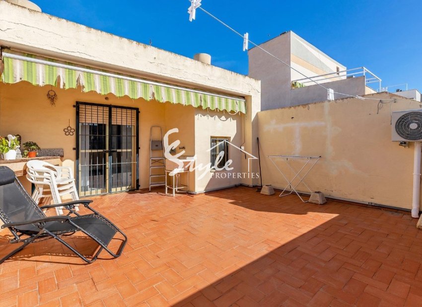 Resale - Apartament  - Torrevieja - La Mata