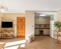 Resale - Apartament  - Torrevieja - La Mata