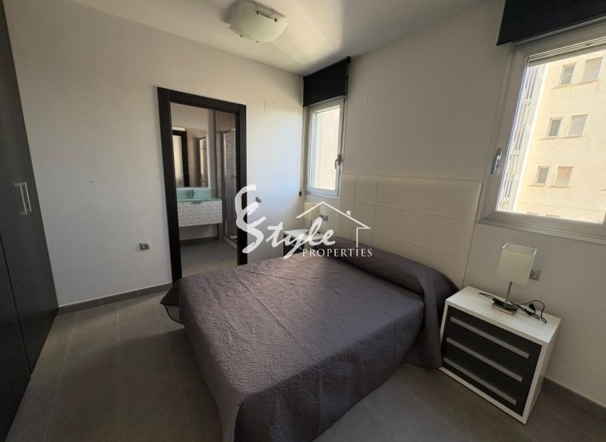 Resale - Apartament  - Torrevieja - La Mata