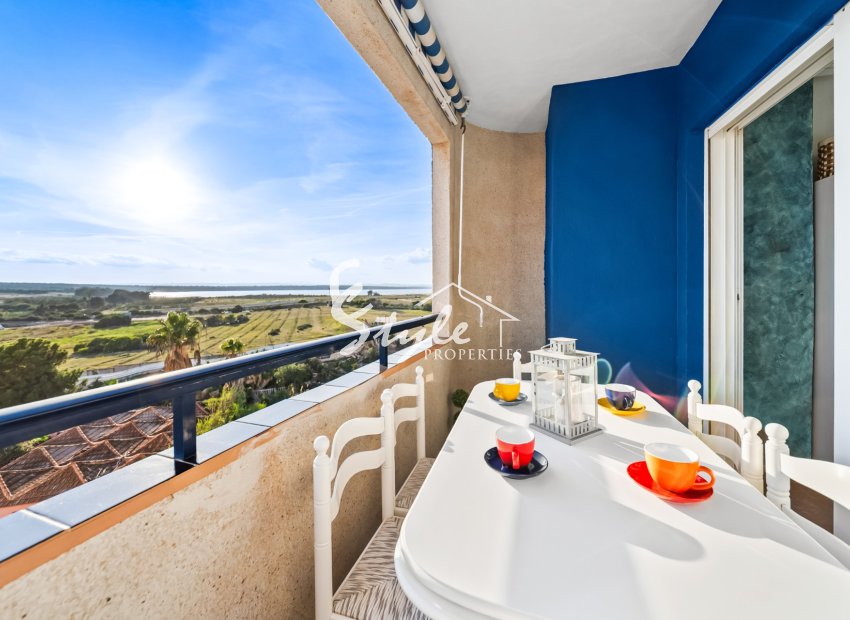 Resale - Apartament  - Torrevieja - La Mata