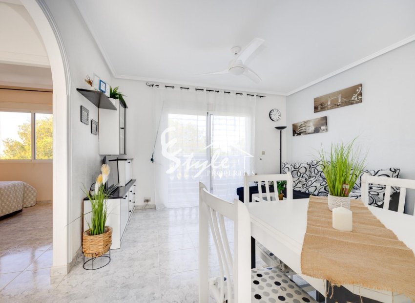 Resale - Apartament  - Torrevieja - La Mata