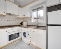 Resale - Apartament  - Torrevieja - La Mata
