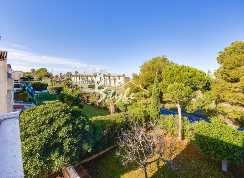 Resale - Apartament  - Torrevieja - La Mata