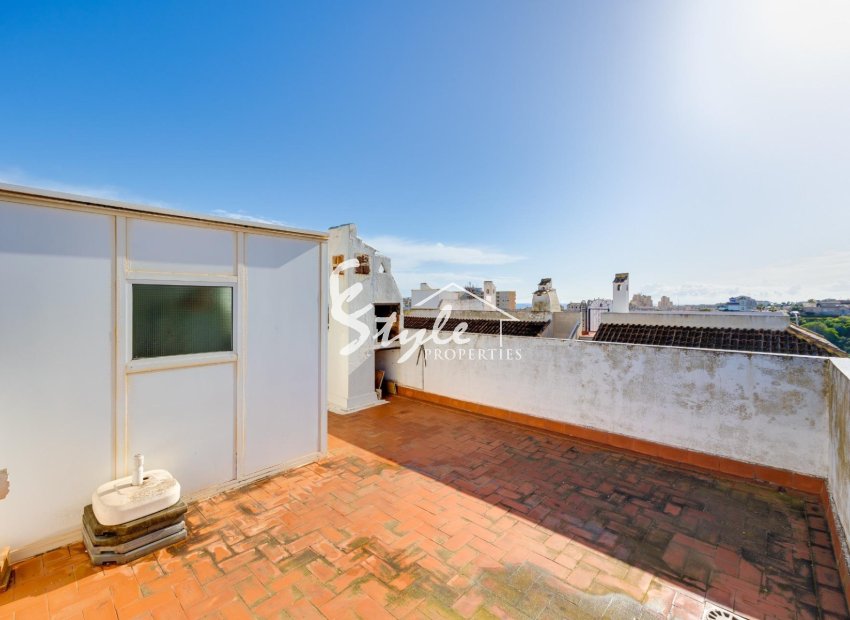 Resale - Apartament  - Torrevieja - La Mata