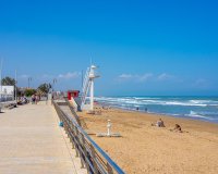 Resale - Apartament  - Torrevieja - La Mata