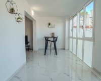 Resale - Apartament  - Torrevieja - La Veleta