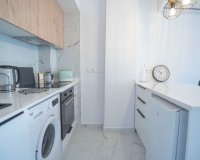 Resale - Apartament  - Torrevieja - La Veleta