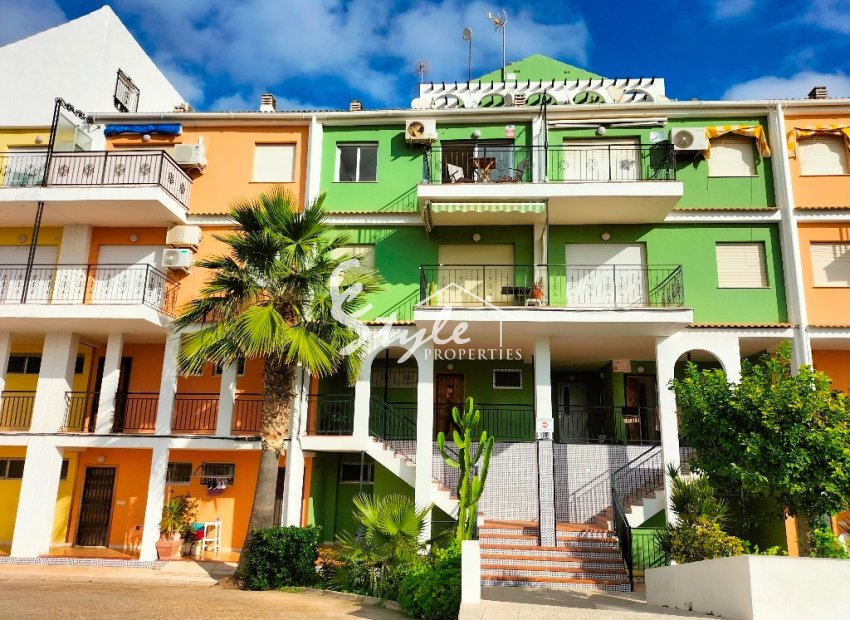 Resale - Apartament  - Torrevieja - La Veleta