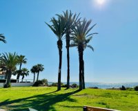 Resale - Apartament  - Torrevieja - La Veleta