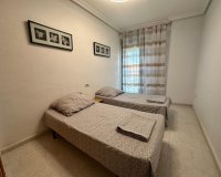 Resale - Apartament  - Torrevieja - La Veleta