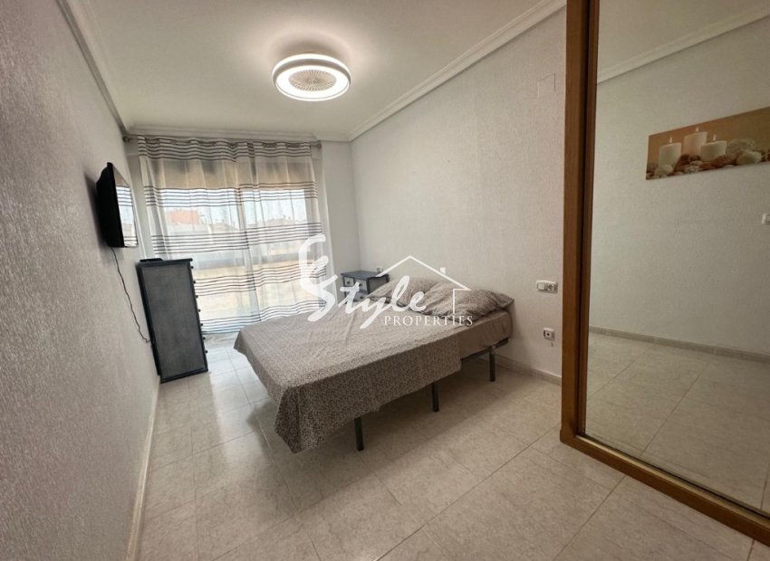 Resale - Apartament  - Torrevieja - La Veleta