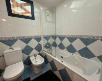 Resale - Apartament  - Torrevieja - La Veleta