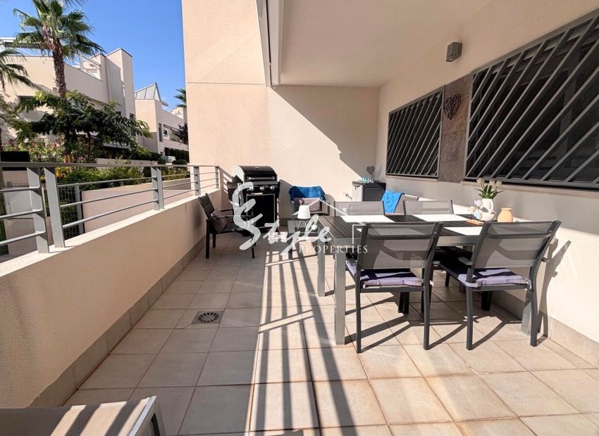 Resale - Apartament  - Torrevieja - La Veleta