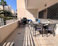 Resale - Apartament  - Torrevieja - La Veleta