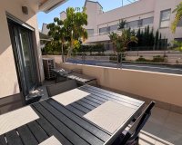 Resale - Apartament  - Torrevieja - La Veleta