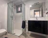 Resale - Apartament  - Torrevieja - La Veleta