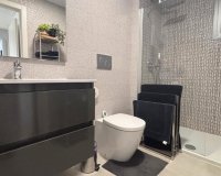 Resale - Apartament  - Torrevieja - La Veleta