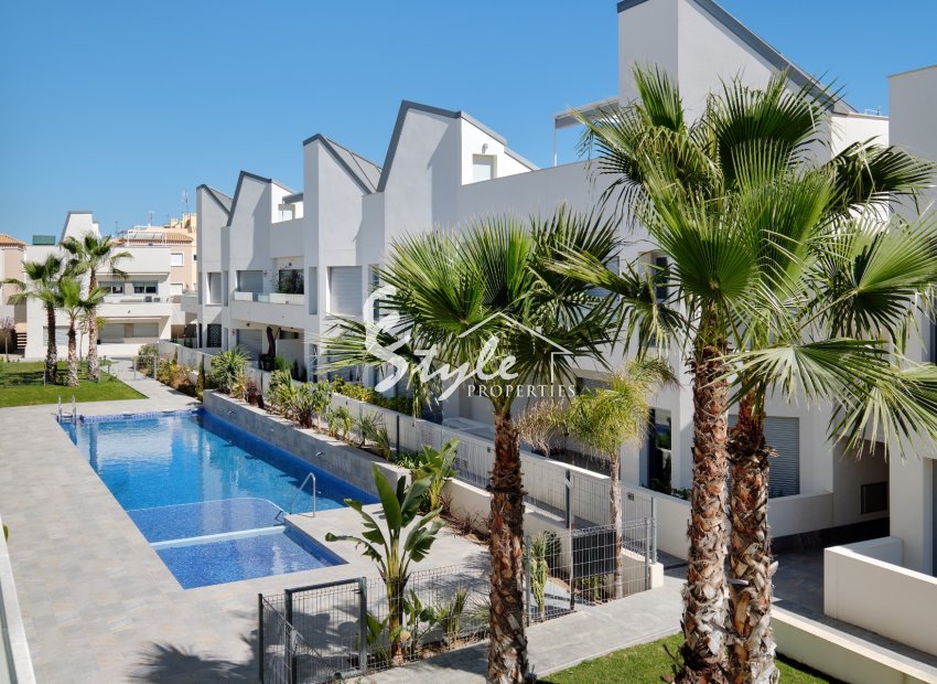 Resale - Apartament  - Torrevieja - La Veleta