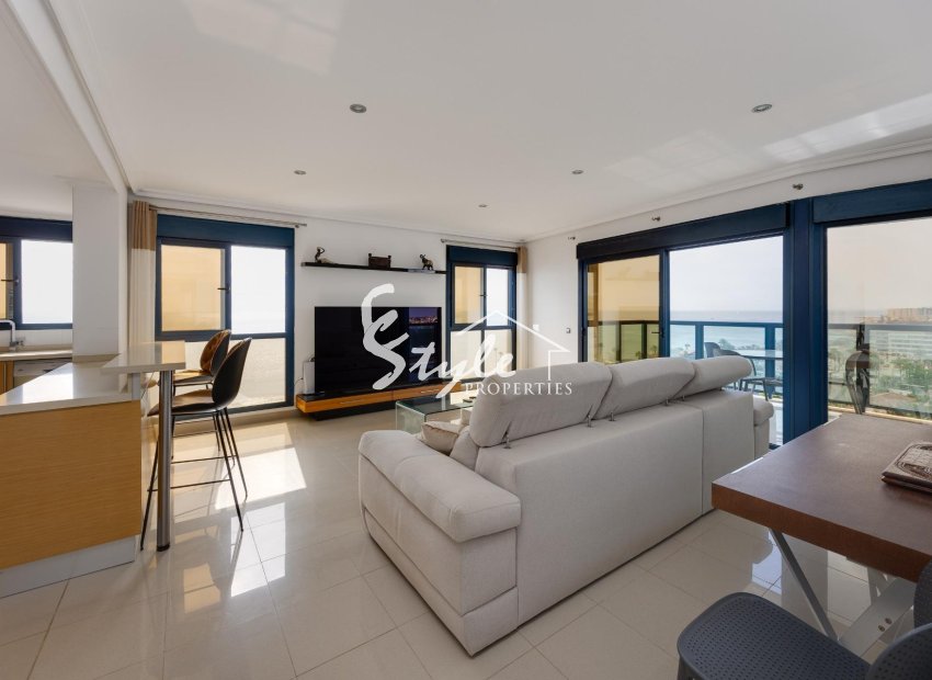 Resale - Apartament  - Torrevieja - La Veleta