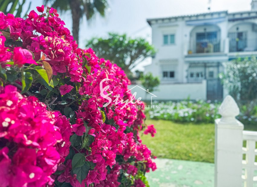 Resale - Apartament  - Torrevieja - Lago Jardin