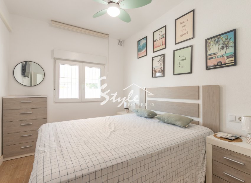 Resale - Apartament  - Torrevieja - Lago Jardin