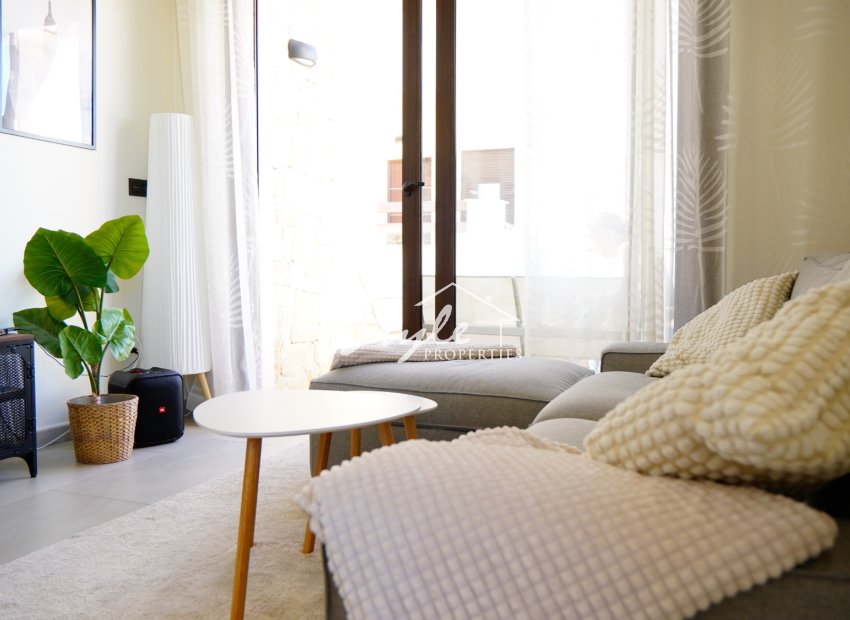 Resale - Apartament  - Torrevieja - Los Balcones - Los Altos del Edén
