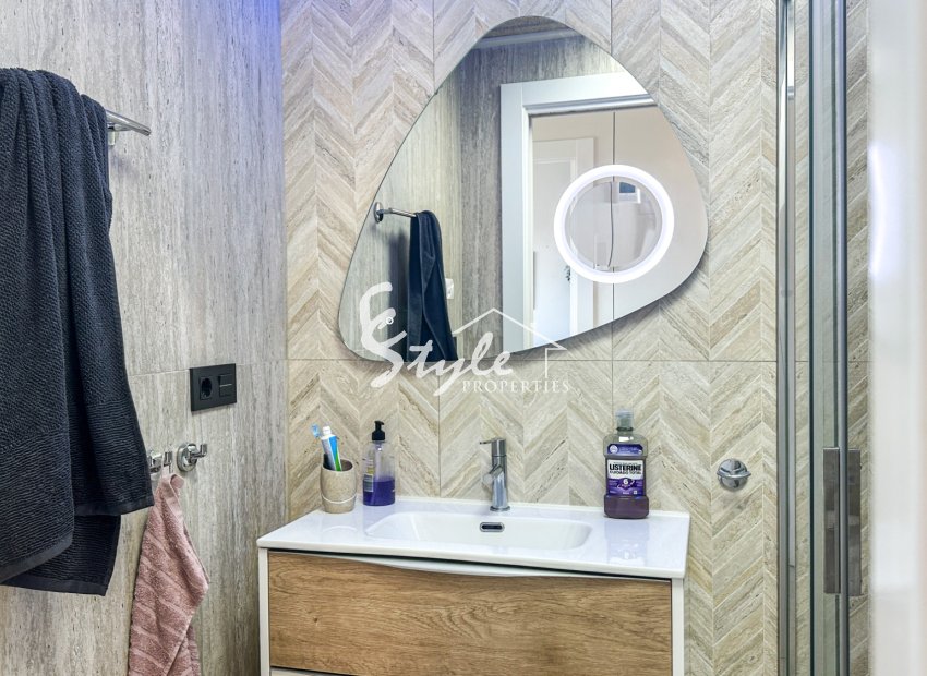 Resale - Apartament  - Torrevieja - Los Balcones - Los Altos del Edén
